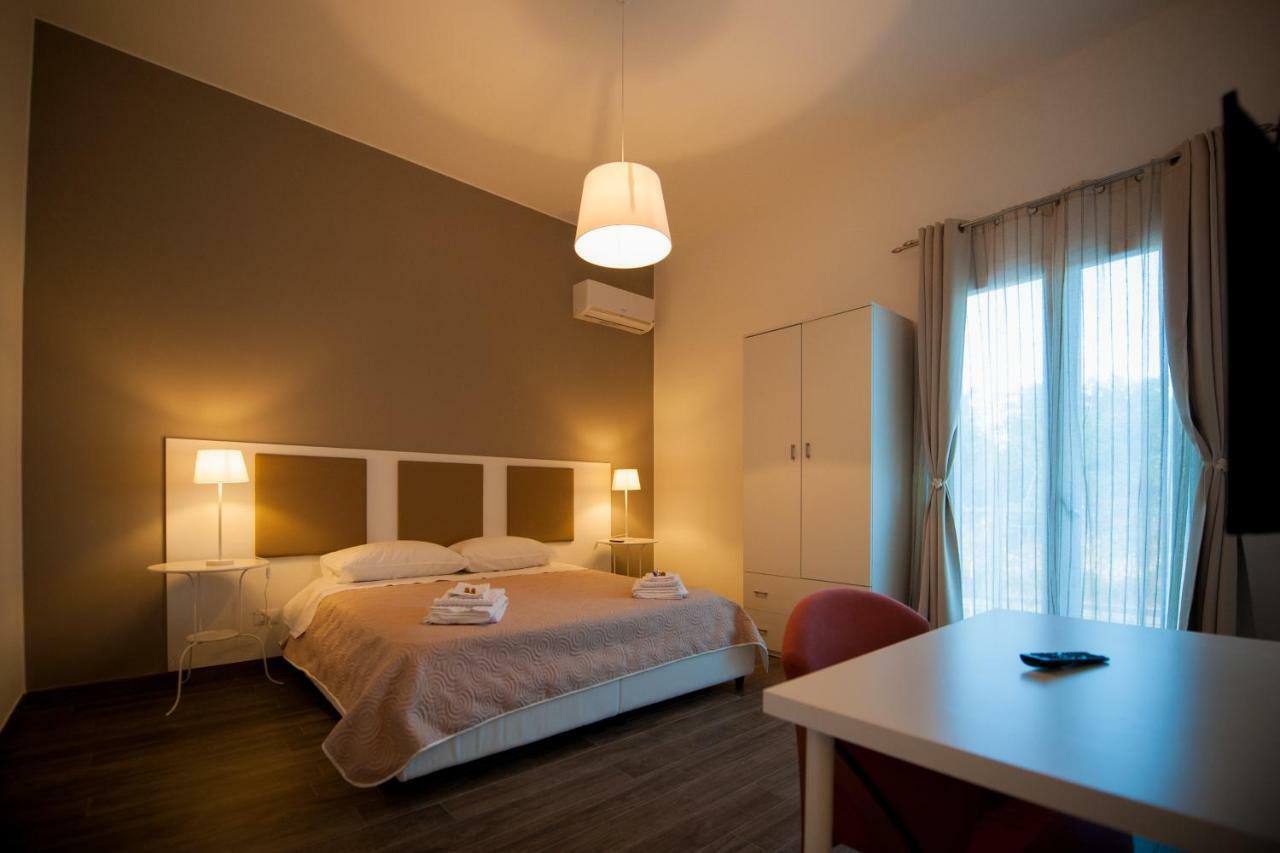 La Terrazza Di Harmakhis Hotel Partanna Ngoại thất bức ảnh